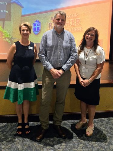 604833443951468547 (2).jpg