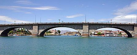 London Bridge Lake Havasu City rehab 2007.jpg