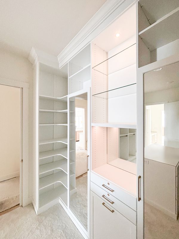 Walk-In Closet with Lighting, Omaha