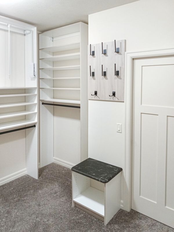 Custom Walk-In Closet, Omaha