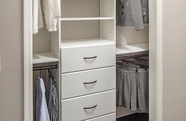 reach-in-closet.jpg