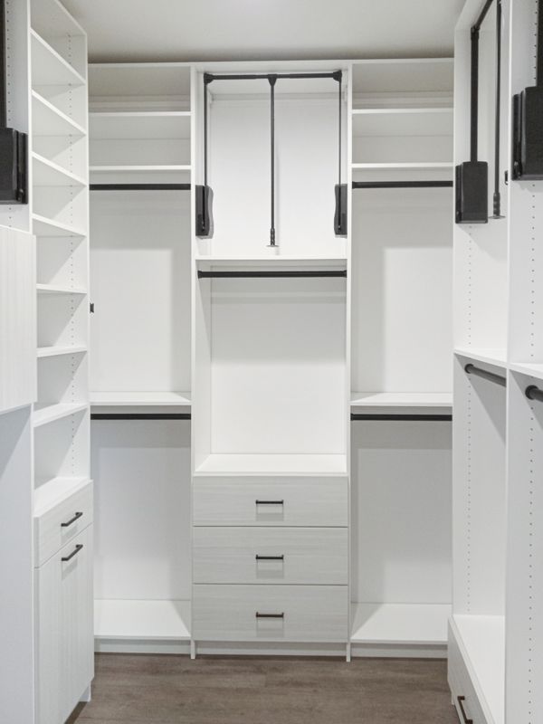 Custom Walk-In Closet, Omaha