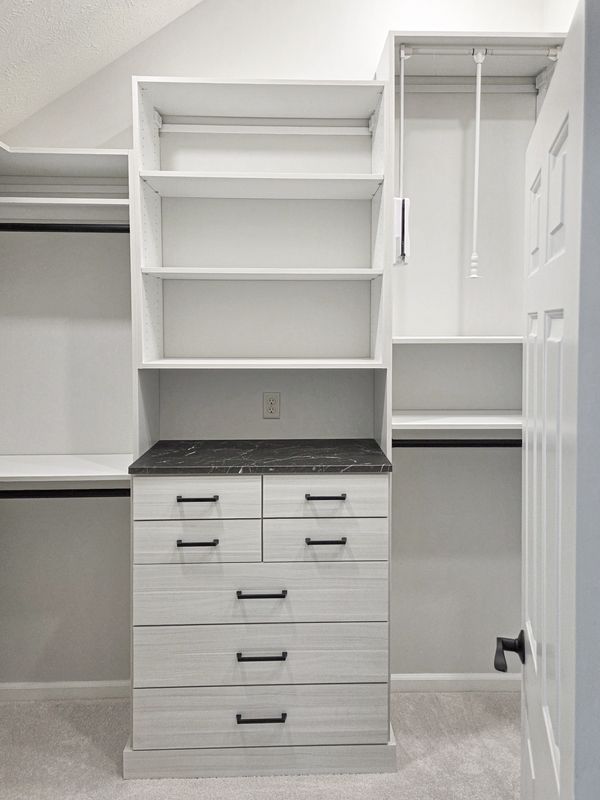 Custom Walk-In Closet, Omaha