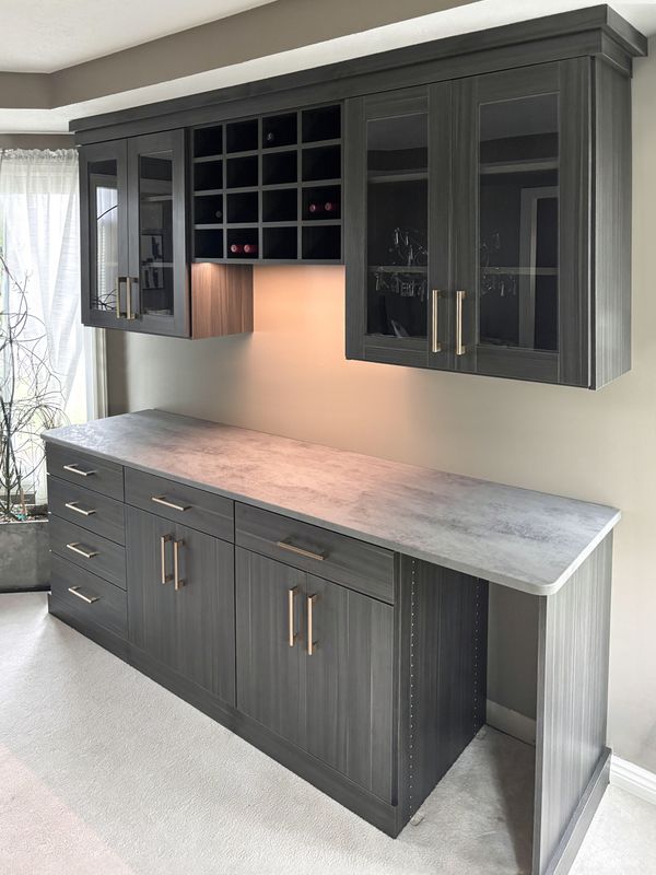 Custom Wine Bar with Storage – Omaha, NE | Incontro Closets