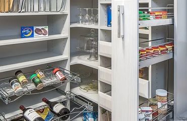 kitchen-pantry-2.jpg