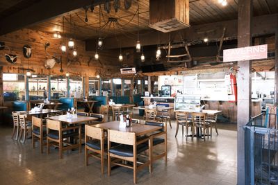 Restaurant1.jpg