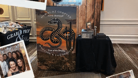 HSMAI _ Camby _ Mirror Me Booth .gif