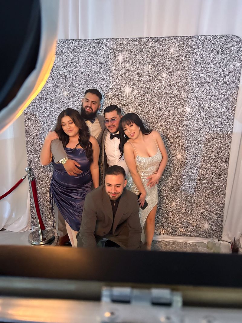 Hilton Scottsdale Resort & Villas - Mirror Me Booth-2.jpg