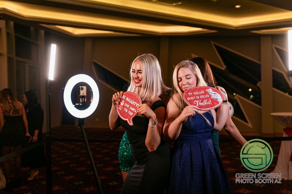 360 Booth - Green Screen - Corporate.jpg
