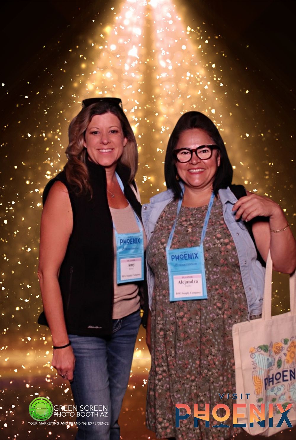 Visit Phoenix -Mirror Me - Green Screen Photo Booth - Phoenix Convention center (10).jpg