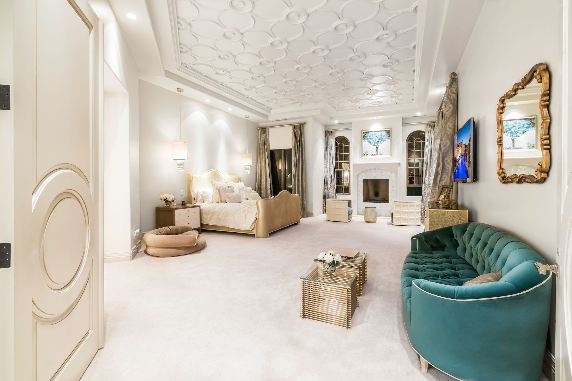 031 Master Suite.jpg