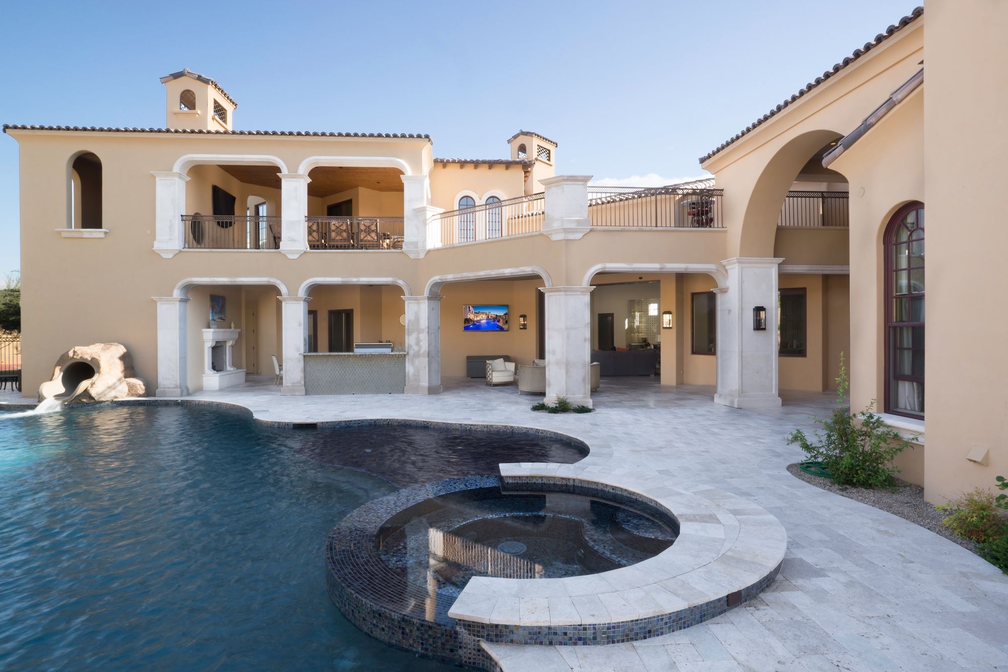 090 Back Patio _ Pool.jpg