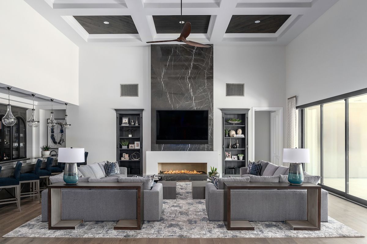 ARIZONA'S LEADING LUXURY CUSTOM HOME BUILDER